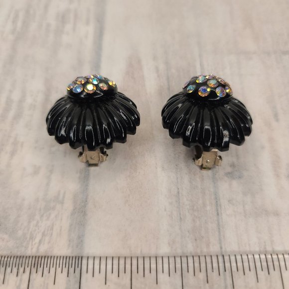 Black Lucite Carved Earrings with AB Crystals. Vintage Pinup Retro Goth - Picture 8 of 9